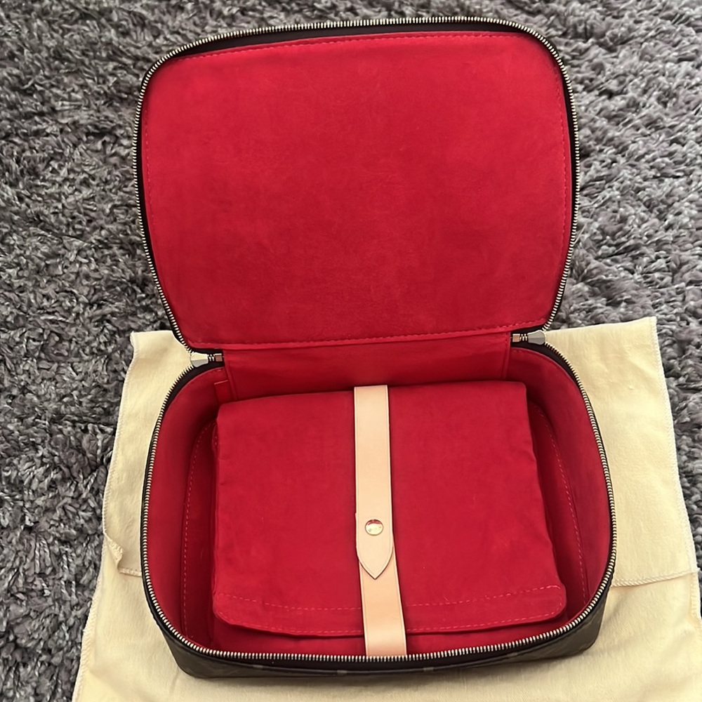 Louis Vuitton travel jewelry case